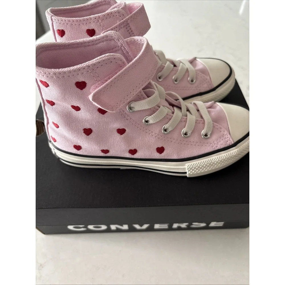 Girls 13 Sneakers Converse Chuck Taylor All Star Valentine's Day High Top Hearts